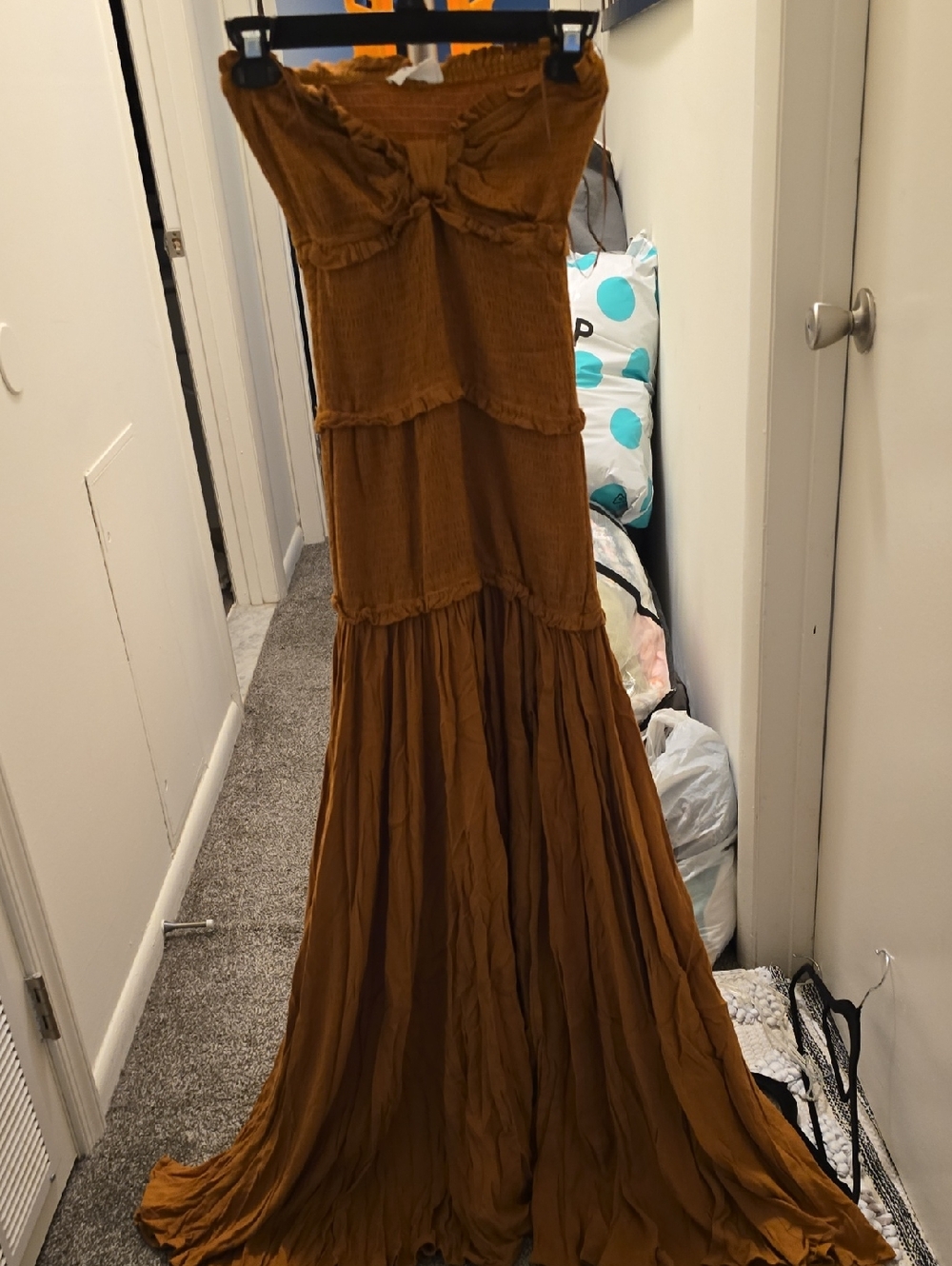 NWT MABLE Strapless Tiered Maxi Dress in Camel Brown